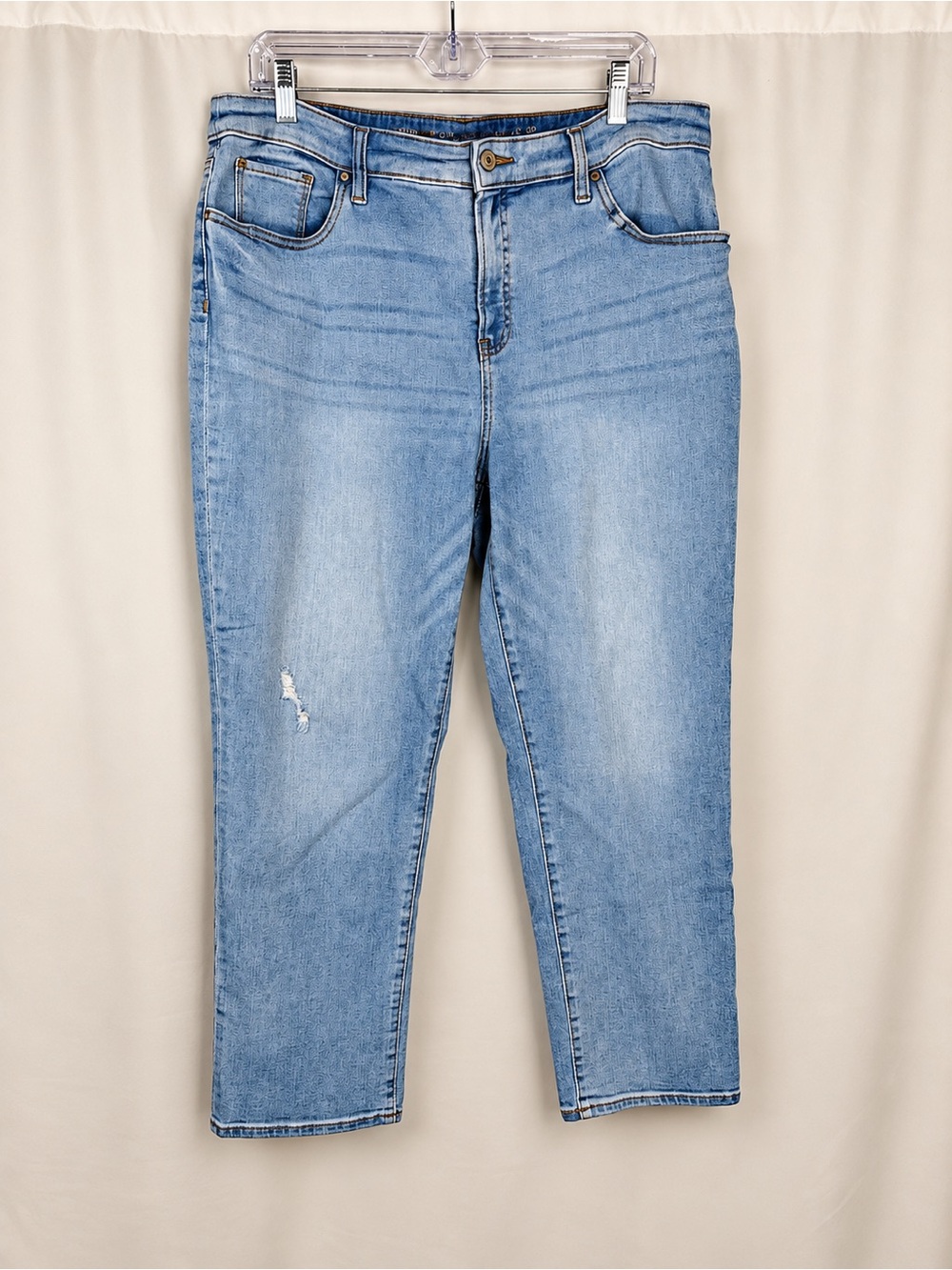 Chico’s So Slimming Girlfriend Slim Leg Crop Jeans – Size 3 / US 16